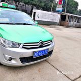 坐过这辆“的姐”的车，不挑车程长短，不挑顾客