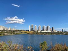 -酤居湖景音乐餐吧(安宁店)