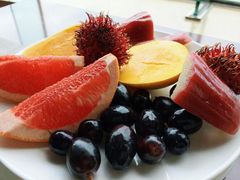 -荣誉国际酒店-云顶旋转餐厅