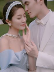 点击看大图 -挪娅婚纱摄影皇家会所