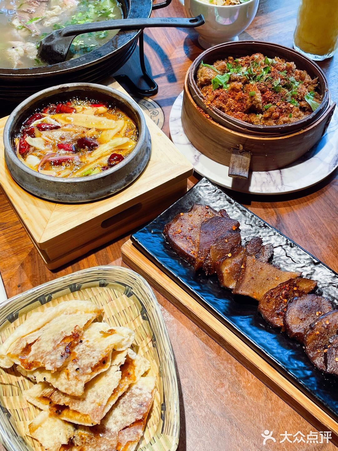 适合带女朋友去的一家美食餐厅！  