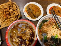 藕片-爆炸头阿姨小四川正宗川味小吃(无任何分店)