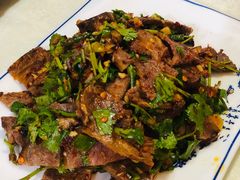 凉拌黄牛肉-贵州人家·酸汤火锅·20年老字号