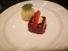 -万达瑞华酒店美食汇自助餐厅(楚河汉街店)