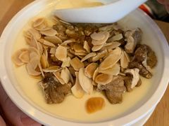 琥珀果仁双皮奶-满记甜品(荟聚购物中心店)