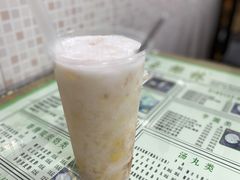 鲜榨椰汁马蹄桃胶-玉椰林甜品店(创始店)