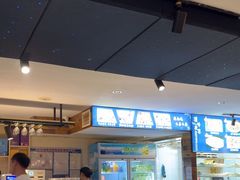 -顶峰夜宴·龙虾烧烤大排档(九江学院店)
