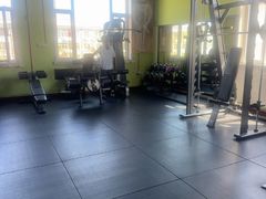 -英特健身俱乐部