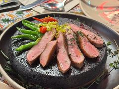 -BROWNSTONE布朗石西班牙餐厅(富城店)