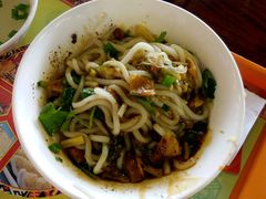 -海口骑楼小吃街