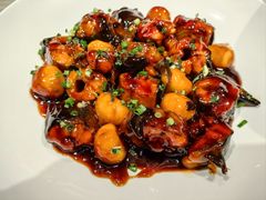 -品悦酒店(三林古镇店)