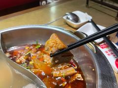 -左庭右院鲜牛肉火锅(金山万达店)