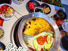 -钢管厂五区小郡肝串串香(滨江店)