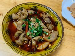 -曾氏肥肠馆(凯瑞雅居店)