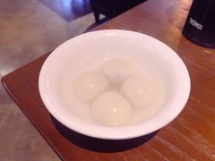 -梧桐树下(云锦世家店)