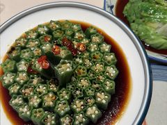 -八府香鸭·啫啫煲(华山路店)