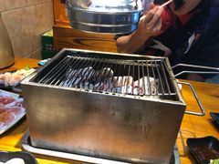 -丹东特色烤肉(学府路一部店)