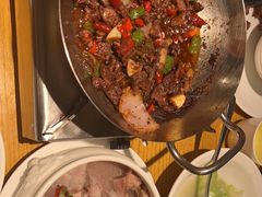-爱碗亭·鲜炒湖南菜(壹城中心店)