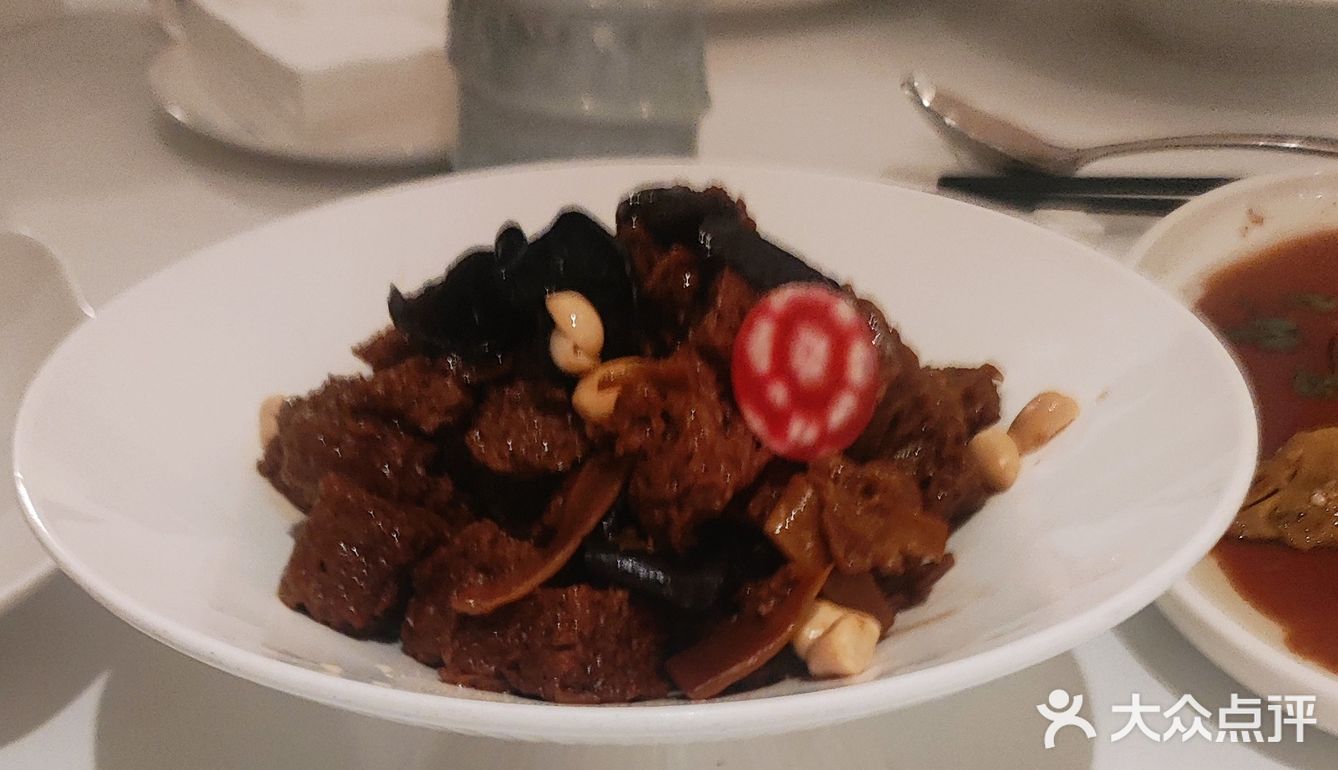 只此青绿 ，煎馄饨+生煎包