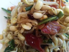 扎蒙豆芽-蒙土乡铁锅焖面(东河店)