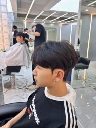 -赤道 Hair Salon