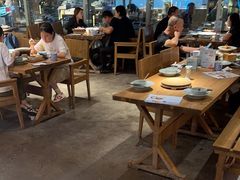-蜜桃餐厅·伴山(湖滨商业街店)