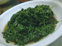 清炒时令蔬菜-和记小菜(东方店)