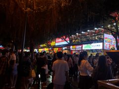 -八一好吃街·高品美食广场