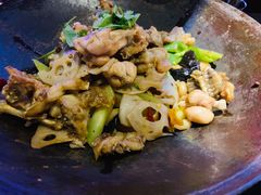 -西街夜油条·麻团包乌饭