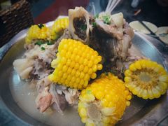 筒子骨玉米-昱龙大盆牛蛙馆(三兴街总店)
