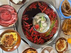 -重庆下半城老火锅(糖酒公司店)