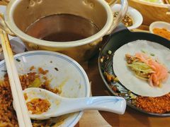 -怪噜范·老贵阳街头名小吃(汇金星力城店)