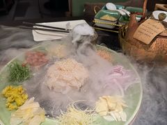 -得意咚瓜·顺德鱼生·冬瓜火锅(深圳首店)