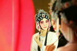 -胭脂猫京剧摄影