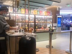 -奈雪的茶(亨特国际广场店)