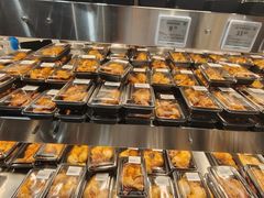 -胖东来生活广场(健康路店)