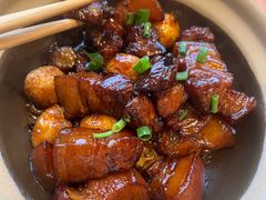 -彧玖食坊·川式砂锅酒馆(成山路店)