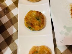-新大咀港式茶餐厅(宝山万达店)