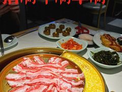 -猪啊牛呀羊啊铜盘烤肉(正大广场店)