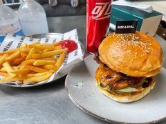 -shark burger·鲨鱼汉堡(交子大道店)