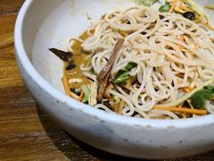 鸡丝凉米线-云海肴·汽锅鸡·云南菜(天津国金汇店)