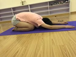 -亚太瑜伽普拉提学院