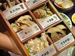 -芸鲜季·云南野生菌餐厅· 云南风物味研社(闵行店)