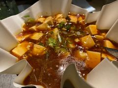 -穹六人间 people 6(岳阳路店)