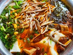 -老五鸡丝豆花面粉(瑞金北路68号院店)
