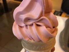 红豆双皮奶风味圆筒-麦当劳(杭州西湖银泰百货店)
