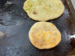 西葫芦鸡蛋饼-甲乙饼·手工牛肉饼(东方广场店)