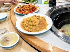 -朴小妹人参鸡汤火锅(长白山万达店)