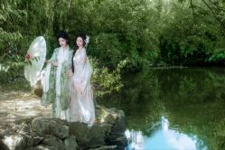 -苏州窝边小草摄影·汉服妆造跟拍(拙政园店)