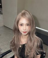 -镁连社·美联社